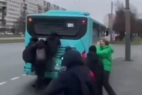 Несколько десятков зацеперов устроили сходку в Петербурге