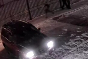 Чуть не задавила ребёнка