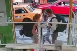 Попытка ограбления девушки в Колумбии