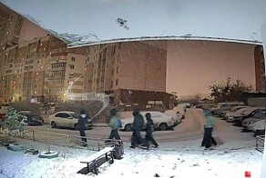 В Челябинске школьники выстрелили из ракетницы мужчине прямо в лицо