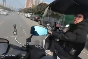 Короткий разговор двух мотоциклистов