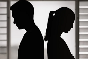 "Какой же ты жалкий!": москвич обвинил жену в обнародовании его интимных фото после развода