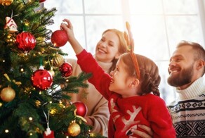 «А вы уже нарядили ёлку?»: пользователи пытаются выяснить, почему ноябрь стал новым декабрём