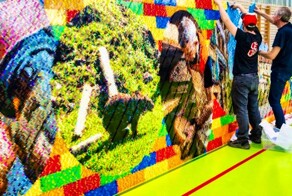В Швейцарии собрали самую большую в мире фреску из конструктора Lego