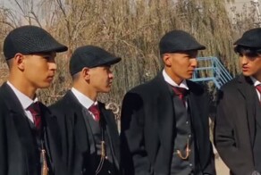 Четырёх афганцев арестовали за косплей "Острых козырьков"