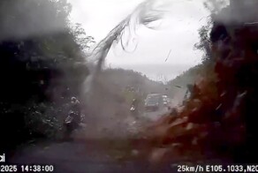 Камнепад сошёл на оживлённое шоссе