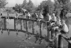 Лето, дети и вода