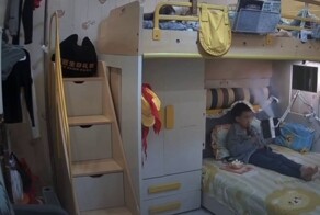Планшет мальчика задымился и едва не вспыхнул