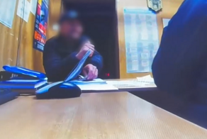 В Волгоградской области водитель, посадивший за руль несовершеннолетнего, попытался дать взятку автоинспектору