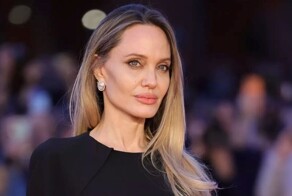 Анджелина Джоли впервые показала шрамы от мастэктомии