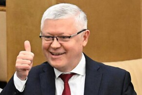 Госдума приняла закон об отмене обязательных ежегодных деклараций чиновников