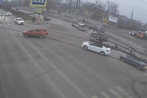 Кто же так поворачивает?