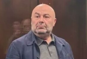 Экс-министра торговли Подмосковья приговорили к году условно за нападение с топором на сожительницу