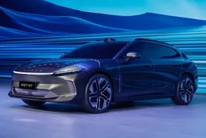 Марка Exeed показала сразу четыре новинки: среди них два универсала