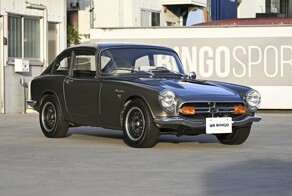 На продажу выставили самый маленький и быстрый спорткар от Honda из 1960-х