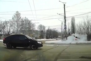 Ушёл от столкновения в кусты