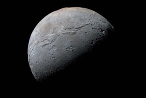 Харон: спутник Плутона, найденный случайно