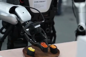 Аттестат для терминатора. Зачем в Китае открыли школы для роботов