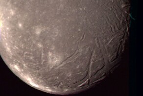 Ариэль: спутник Урана с океаном глубиной 170 километров