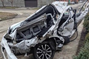 Как в сети продавали Lada Vesta после апокалипсиса