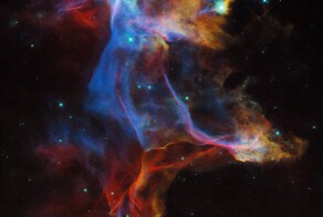 Космический шедевр: детальные снимки туманности Вуаль