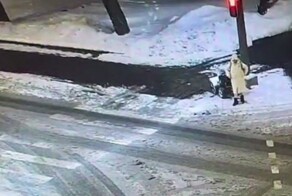 Москвичка украла снегоуборочную машину