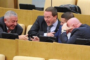 Фотографам запретили снимать пленарные заседания депутатов в Госдуме