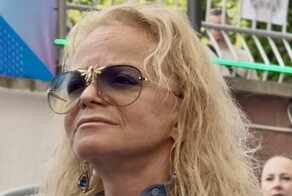 Полина Лурье намерена взыскать с Ларисы Долиной судебные расходы