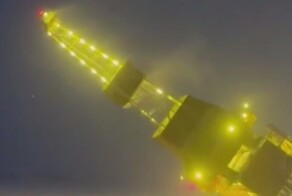 На Аляске рухнула крупнейшая в США мобильная буровая установка