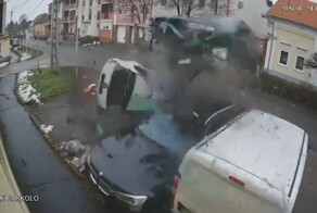 Это опять водитель BMW