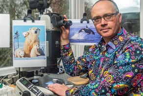 Британец создаёт миниатюрные картины и скульптуры