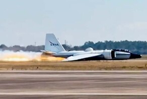Аварийная посадка научного самолета в Техасе