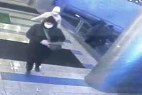 Женщина украла миллион рублей из рюкзака москвича