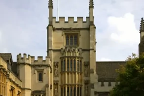 Тайный язык горгулий и других древних каменных жителей колледжа в Оксфорде