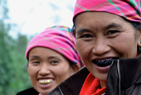 Если твои зубы не черные - ты изгой