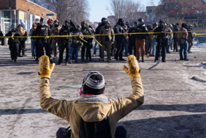 Лос Анджелес поддержал Миннесоту в самом масштабном противостоянии года