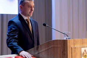 У засудившего пенсионерку чиновника изымут имущество на 250 млн рублей