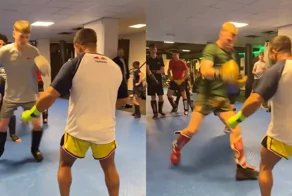 Демонстрация выносливости: мужчина принимает удары на себя