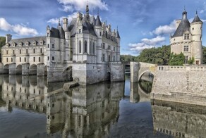 Мост Шенонсо, ставший дамским замком