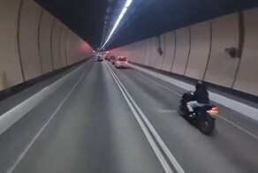 В машине удобнее, чем на мотоцикле