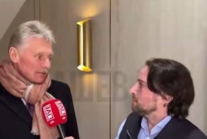 Песков ответил, не мешает ли замедление Telegram вести кремлевский канал