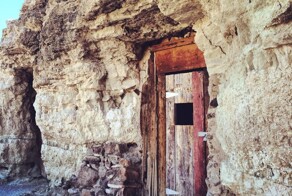 Дублинское ущелье: подземный город золотоискателей в скалах Долины Смерти