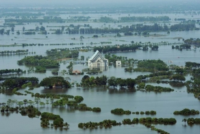 Наводнения в Таиланде (10 фото)