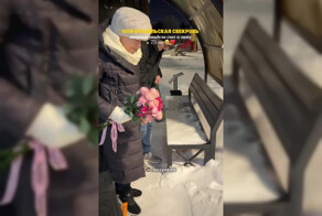 75-летняя бразильянка впервые увидела снег во время поездки в Москву