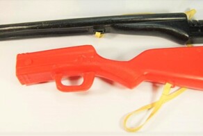 Игрушечное оружие Советского Союза: ружья и винтовки