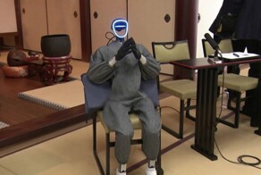 В Японии представили робота-монаха