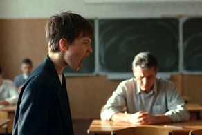 В России предложили отправлять под административный арест за оскорбление учителей и врачей