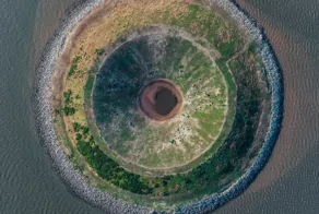 Остров-пончик: провальный проект, который природа спасла и сделала раем для птиц