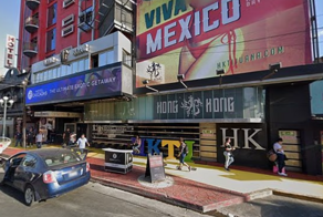 Из храма в притон: калифорнийский епископ прокутил миллион долларов прихожан в борделях Мексики