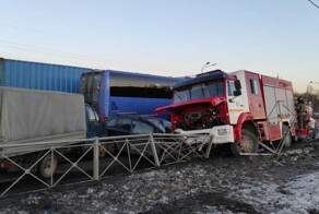 Массовое ДТП с участием пожарной машины